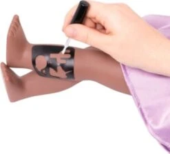 Our Generation Tattoopuppe Rosalyn 46 Cm Mit Zubehör -Billiges Spielzeug Geschäft 16188719 03
