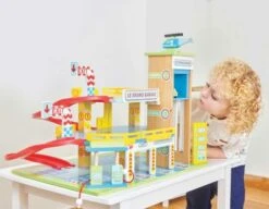 Le Toy Van Le Grand Garage - Parkgarage -Billiges Spielzeug Geschäft 19420162 06