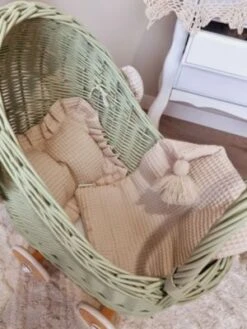 TinaForKids Puppenwagen Mit Bettwäscheset Aus Weiden Und Holz, Grün/Natur -Billiges Spielzeug Geschäft 29721281 03